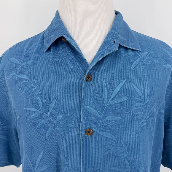 Tommy Bahama Men's L Large Blue Hawaiian Silk Shirt Short Sleeve - Picture 1 of 7